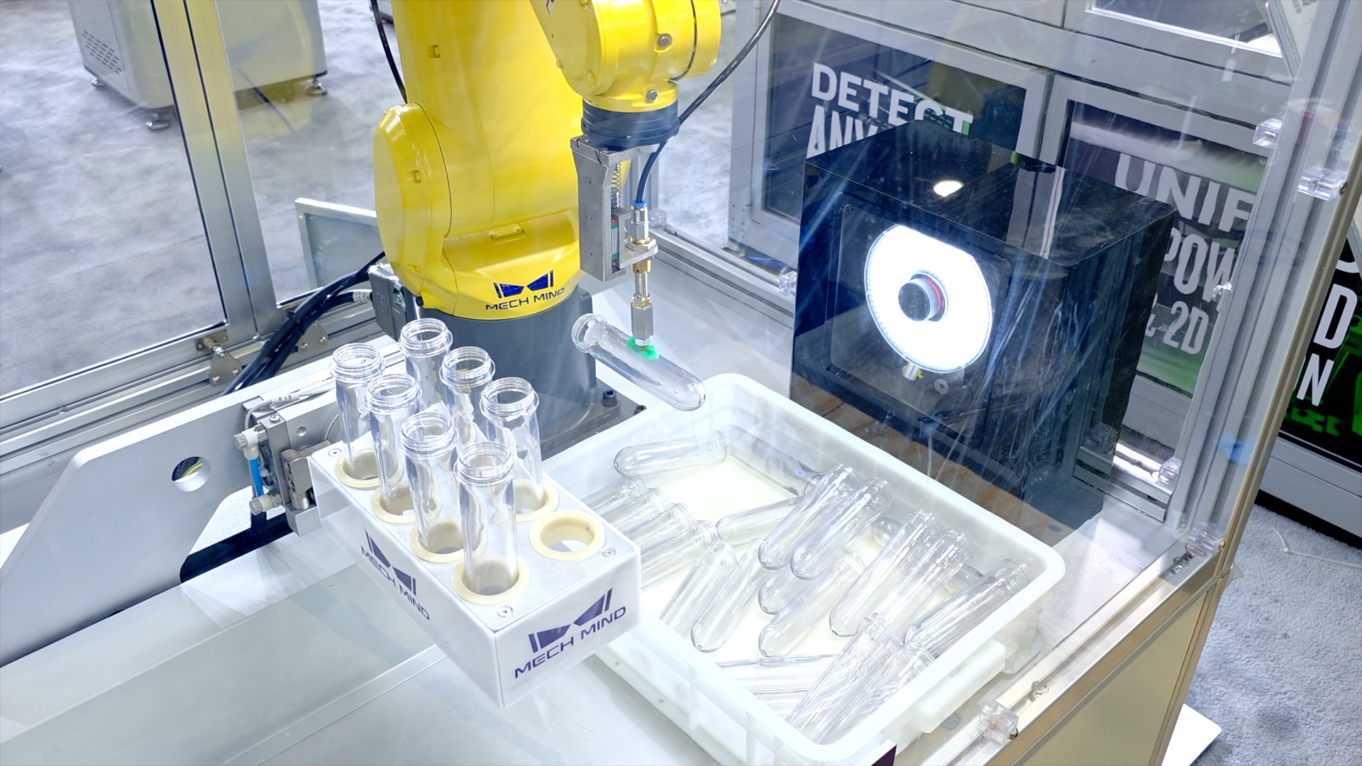 AI+機器人應用AI視覺引導透明試管無序抓取